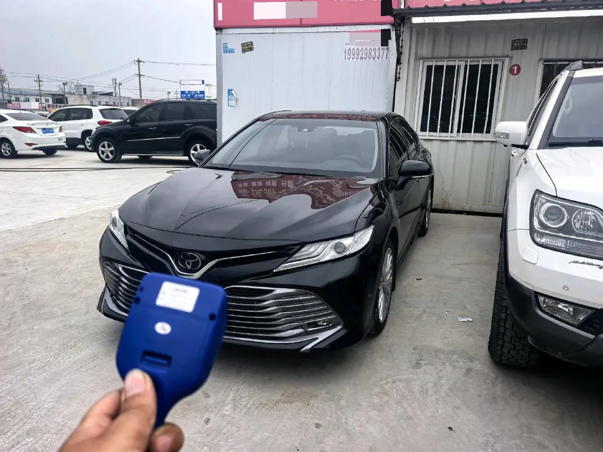 2019 Toyota Camry 2.5L 209HP L4 8AT,autocango,china used car exporter,china ev exporter,chinese used car exporter,chinese used ev exporter
