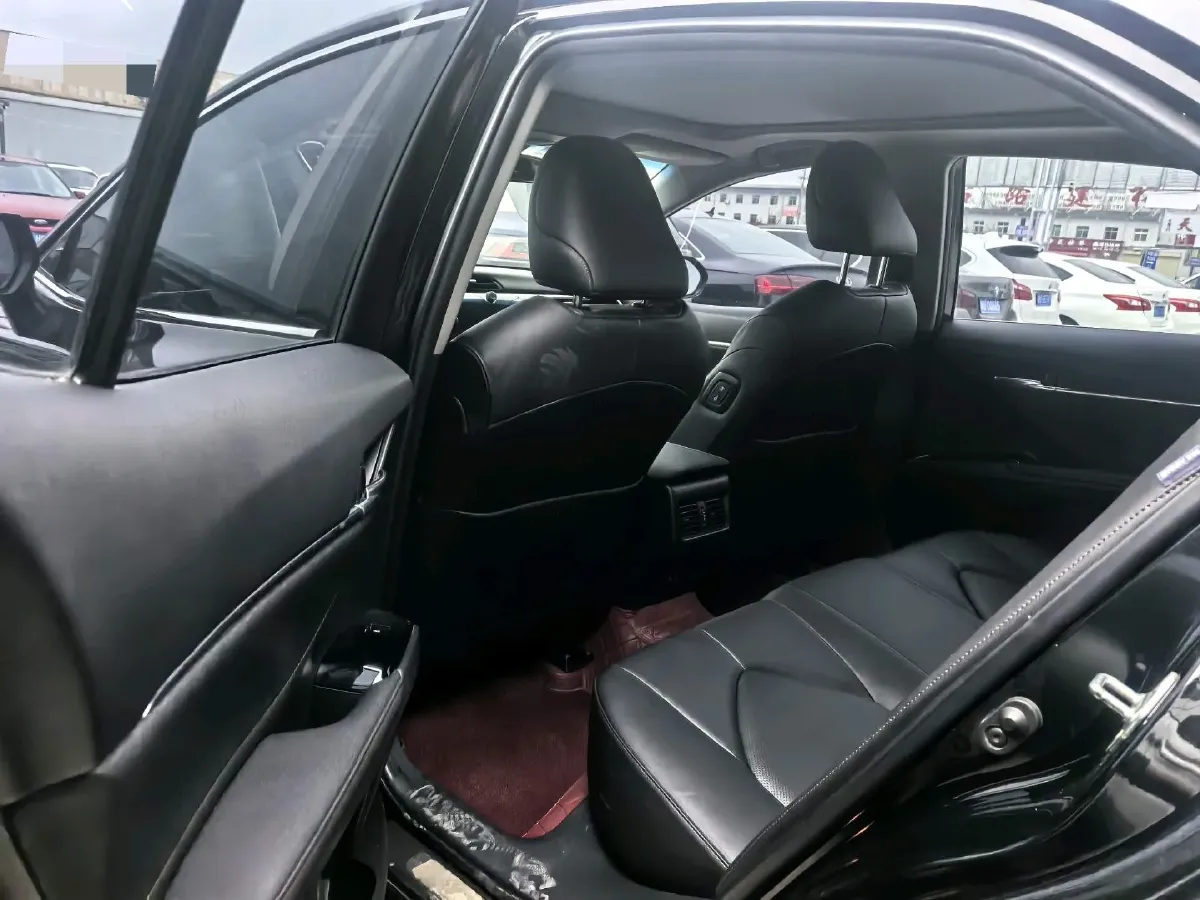 2019 Toyota Camry 2.5L 209HP L4 8AT,autocango,china used car exporter,china ev exporter,chinese used car exporter,chinese used ev exporter