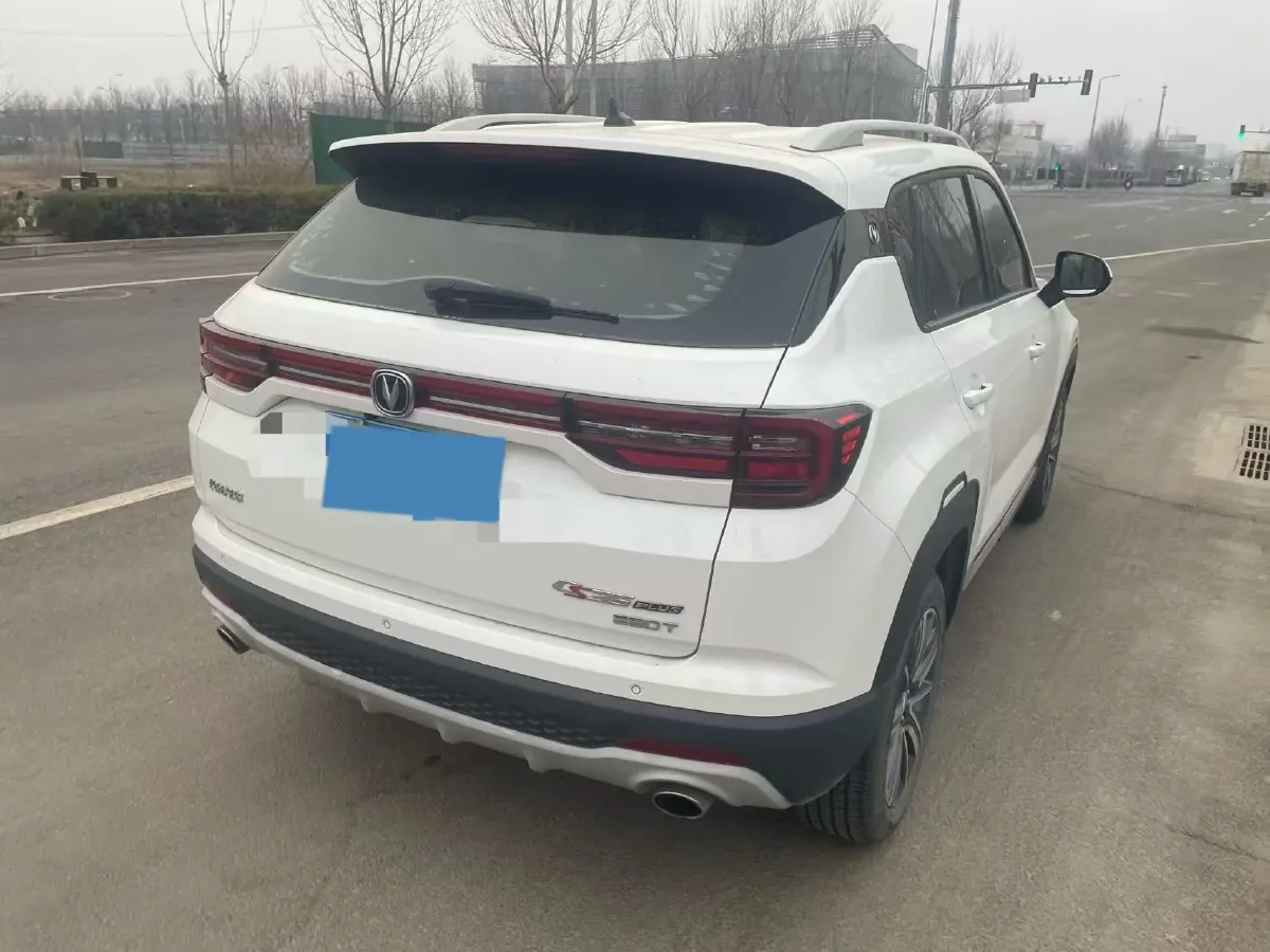 2020 ChangAn CS35 Plus 1.4T 158HP L4 7DCT,autocango,china used car exporter,china ev exporter,chinese used car exporter,chinese used ev exporter