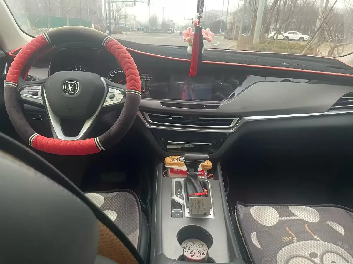 2020 ChangAn CS35 Plus 1.4T 158HP L4 7DCT,autocango,china used car exporter,china ev exporter,chinese used car exporter,chinese used ev exporter