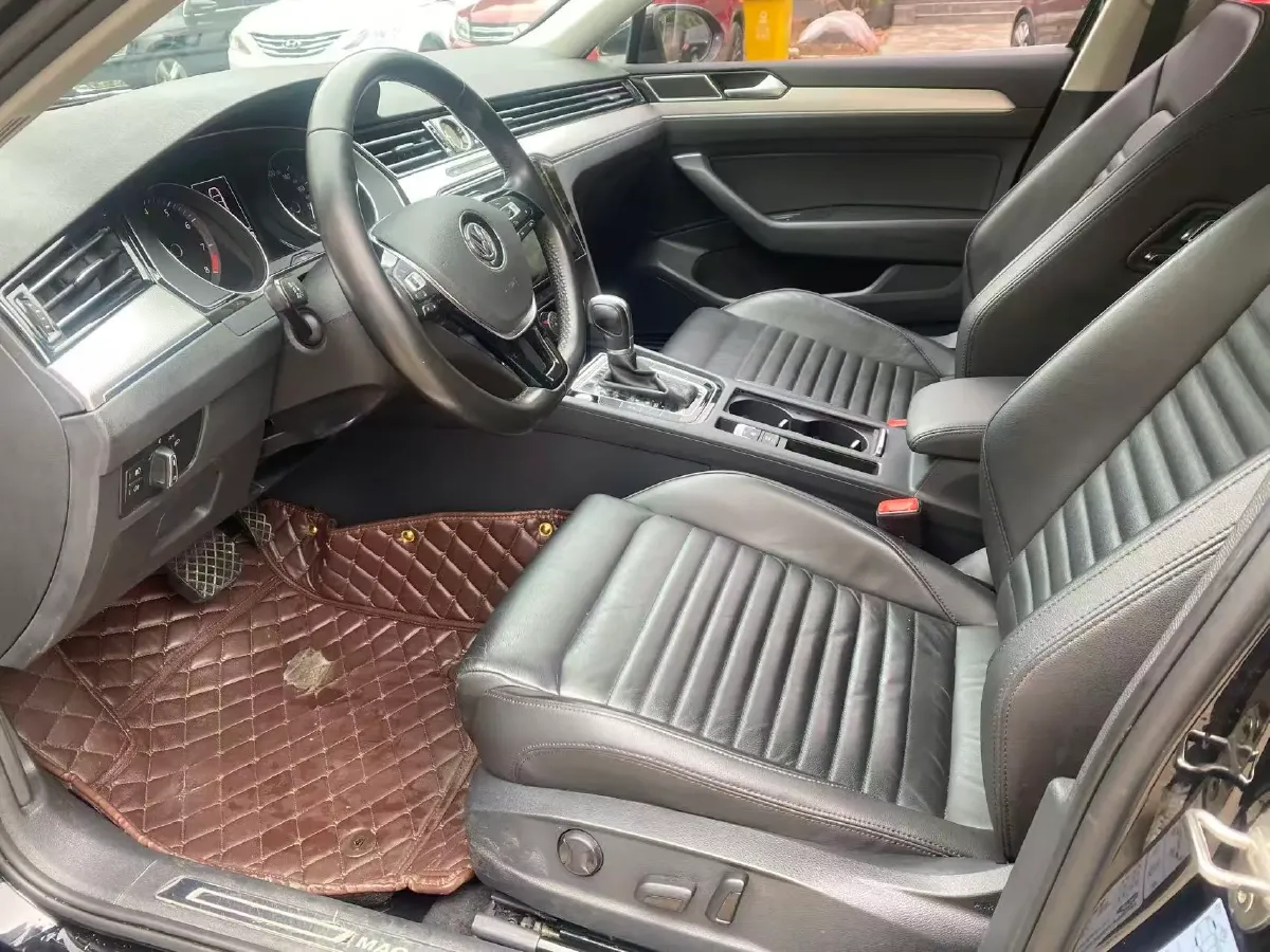 2018 Volkswagen Magotan 1.8T 180HP L4 7DCT,autocango,china used car exporter,china ev exporter,chinese used car exporter,chinese used ev exporter