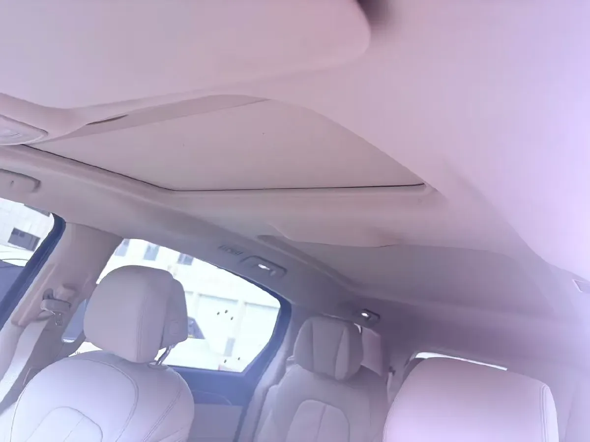 2023 Buick GL8 2.0T 237HP L4 9AT,autocango,china used car exporter,china ev exporter,chinese used car exporter,chinese used ev exporter