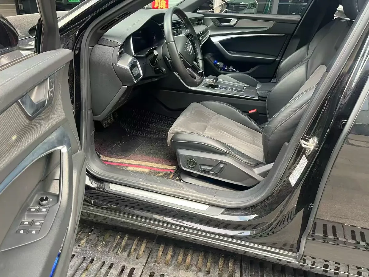 2019 Mercedes-Benz E Class 1.5T 184HP L4 9AT,autocango,china used car exporter,china ev exporter,chinese used car exporter,chinese used ev exporter