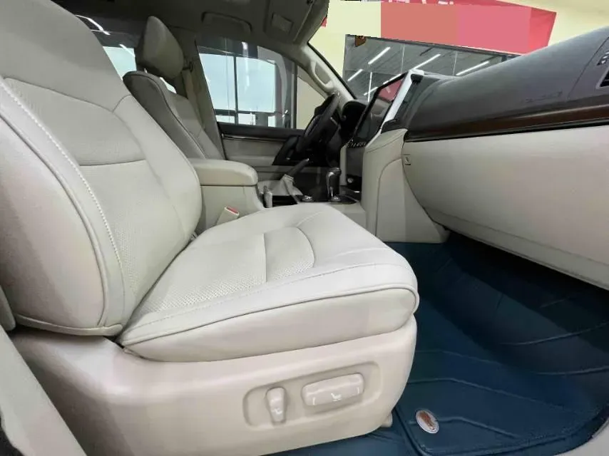 2019 Chevrolet Trax 1.0T 125HP L3 6AT,autocango,china used car exporter,china ev exporter,chinese used car exporter,chinese used ev exporter