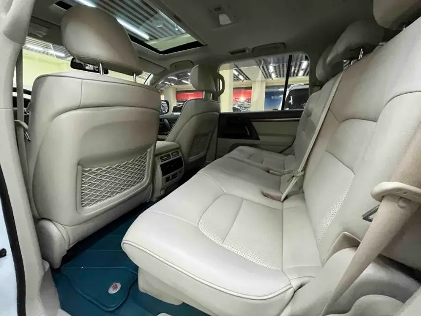 2019 Chevrolet Trax 1.0T 125HP L3 6AT,autocango,china used car exporter,china ev exporter,chinese used car exporter,chinese used ev exporter