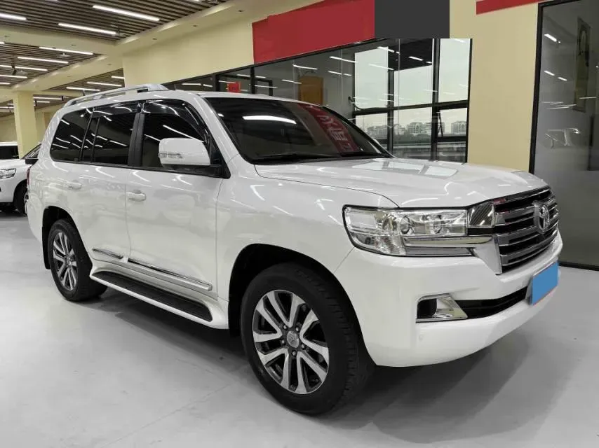 2019 Chevrolet Trax 1.0T 125HP L3 6AT,autocango,china used car exporter,china ev exporter,chinese used car exporter,chinese used ev exporter