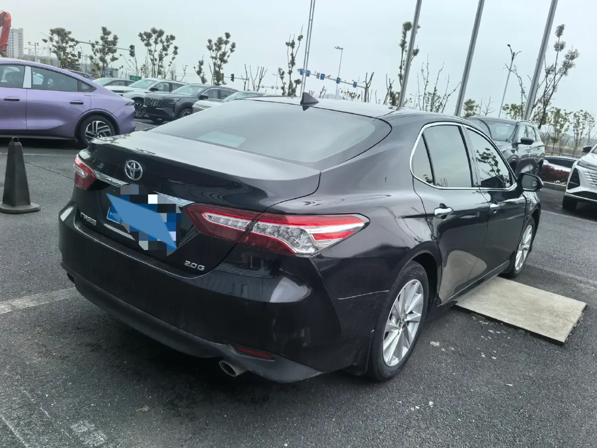 2021 Toyota Camry 2.0L 178HP L4 CVT,autocango,china used car exporter,china ev exporter,chinese used car exporter,chinese used ev exporter
