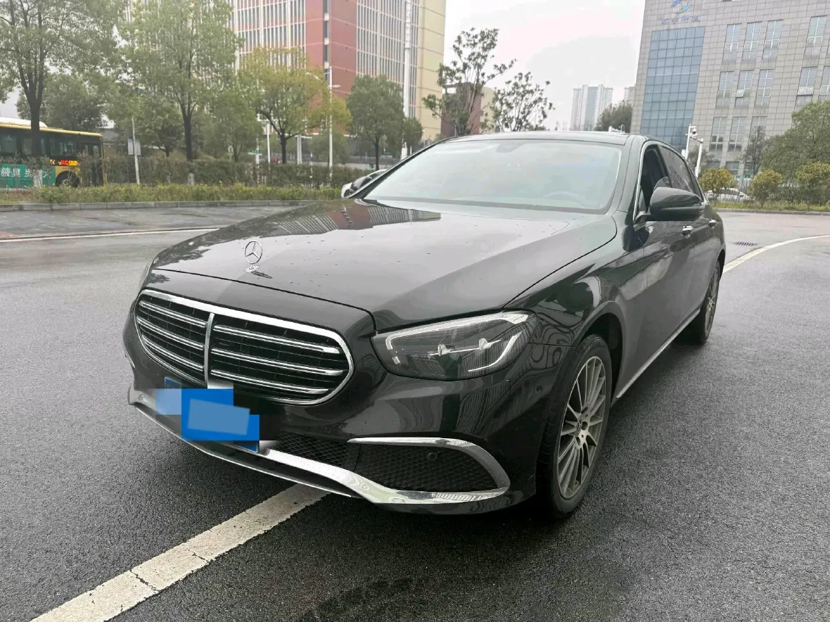 2022 Mercedes-Benz E Class 2.0T 197HP L4 9AT,autocango,china used car exporter,china ev exporter,chinese used car exporter,chinese used ev exporter