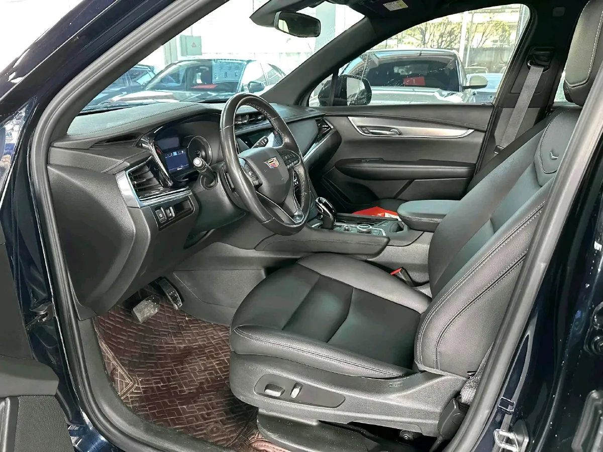 2021 Cadillac XT6 2.0T 237HP L4 9AT,autocango,china used car exporter,china ev exporter,chinese used car exporter,chinese used ev exporter