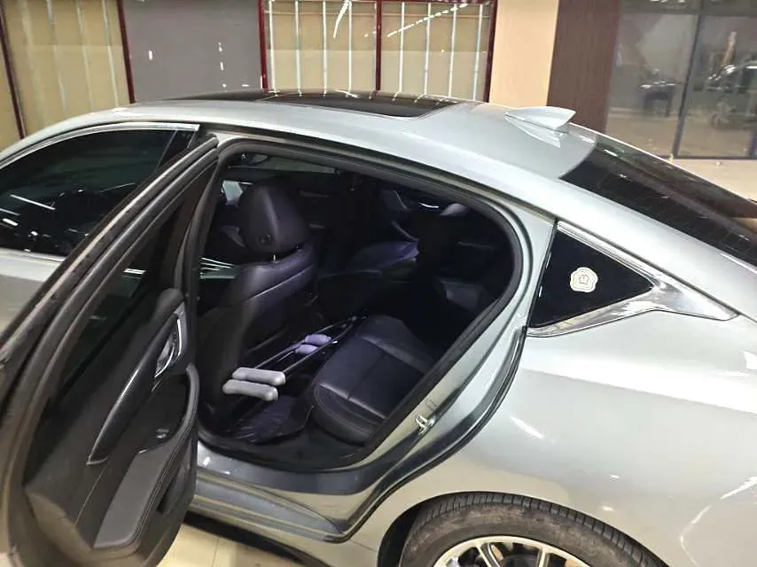 2023 Cadillac CT5 2.0T 237HP L4 10AT,autocango,china used car exporter,china ev exporter,chinese used car exporter,chinese used ev exporter