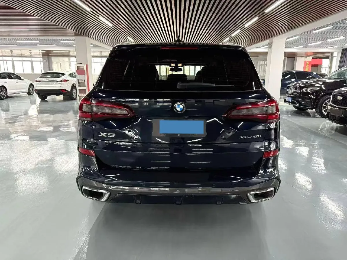 2021 BMW X5 3.0T 340HP L6 8AT,autocango,china used car exporter,china ev exporter,chinese used car exporter,chinese used ev exporter
