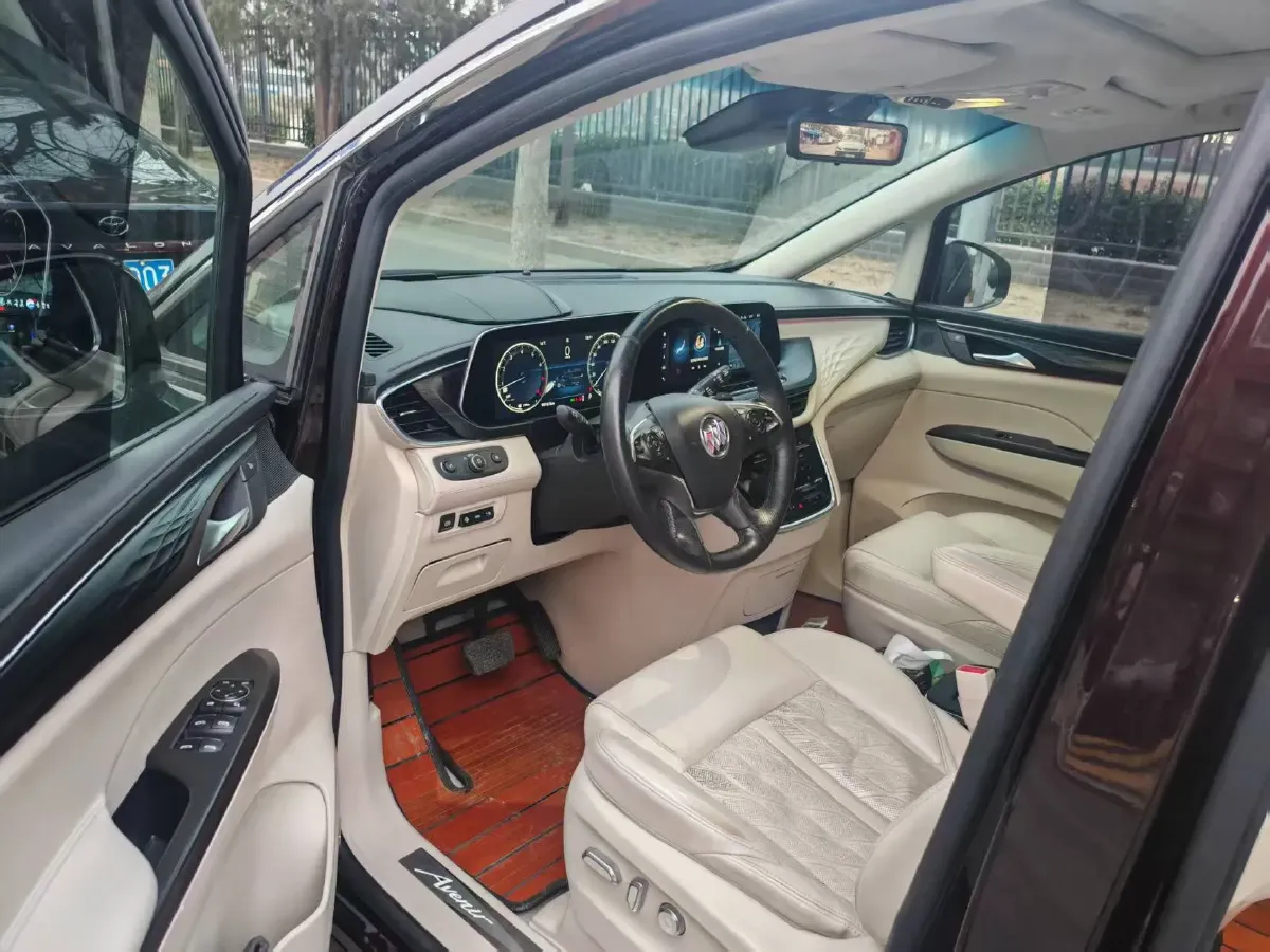 2020 Buick GL8 2.0T 237HP L4 9AT,autocango,china used car exporter,china ev exporter,chinese used car exporter,chinese used ev exporter