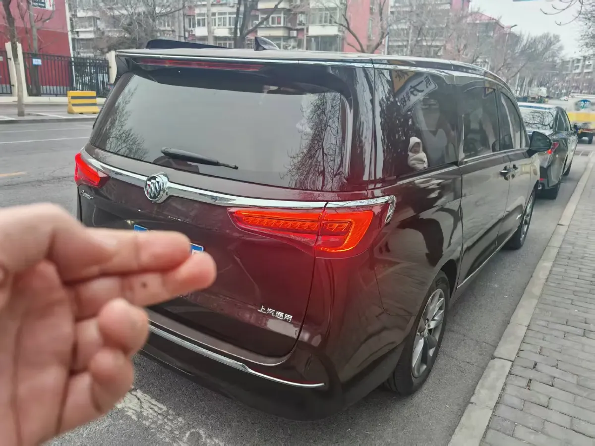 2020 Buick GL8 2.0T 237HP L4 9AT,autocango,china used car exporter,china ev exporter,chinese used car exporter,chinese used ev exporter