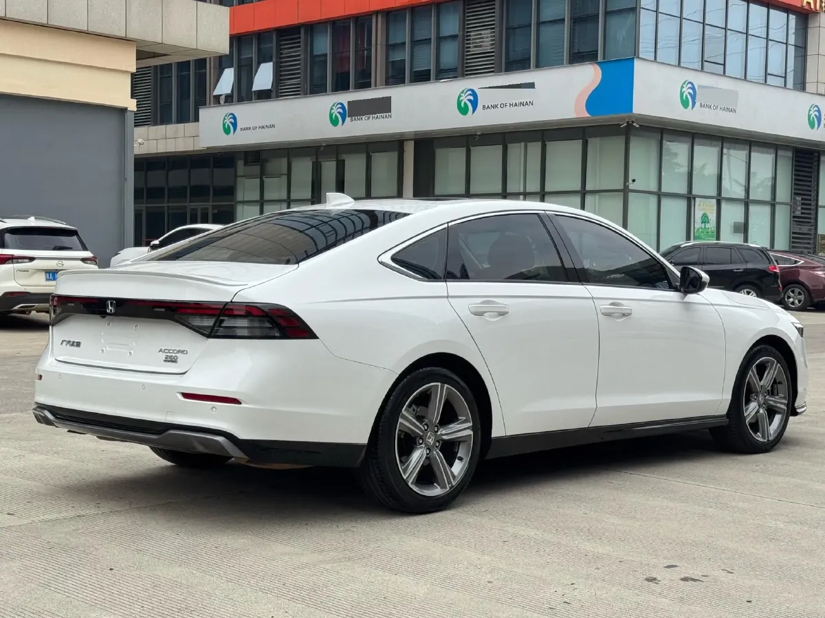 2023 Honda Accord 1.5T 192HP L4 CVT,autocango,china used car exporter,china ev exporter,chinese used car exporter,chinese used ev exporter