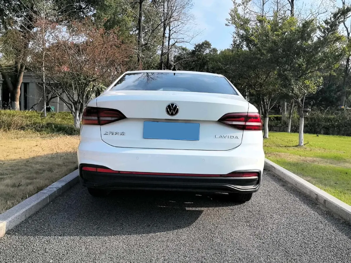 2023 Volkswagen Lavida 1.5L 110HP L4 6AT,autocango,china used car exporter,china ev exporter,chinese used car exporter,chinese used ev exporter