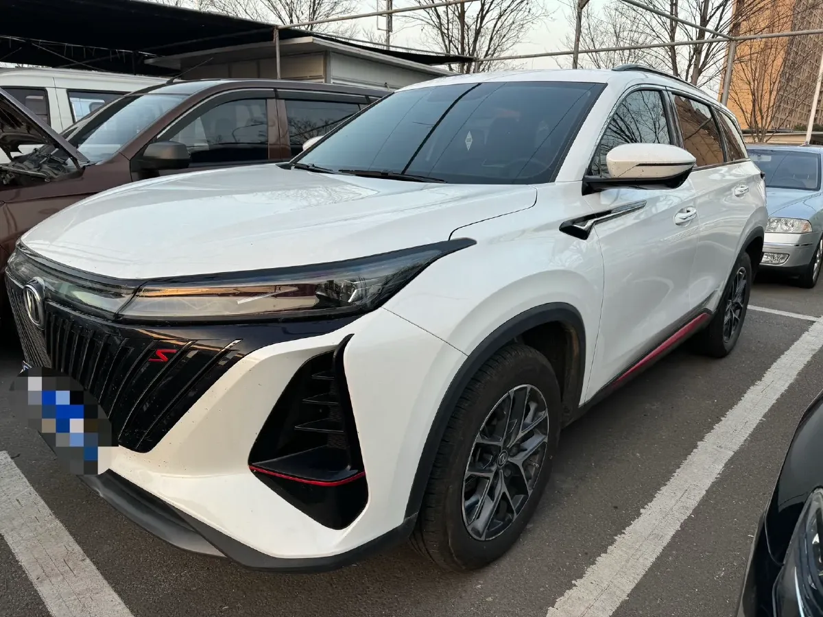 2022 ChangAn CS75 Plus 1.5T 188HP L4 8AT,autocango,china used car exporter,china ev exporter,chinese used car exporter,chinese used ev exporter