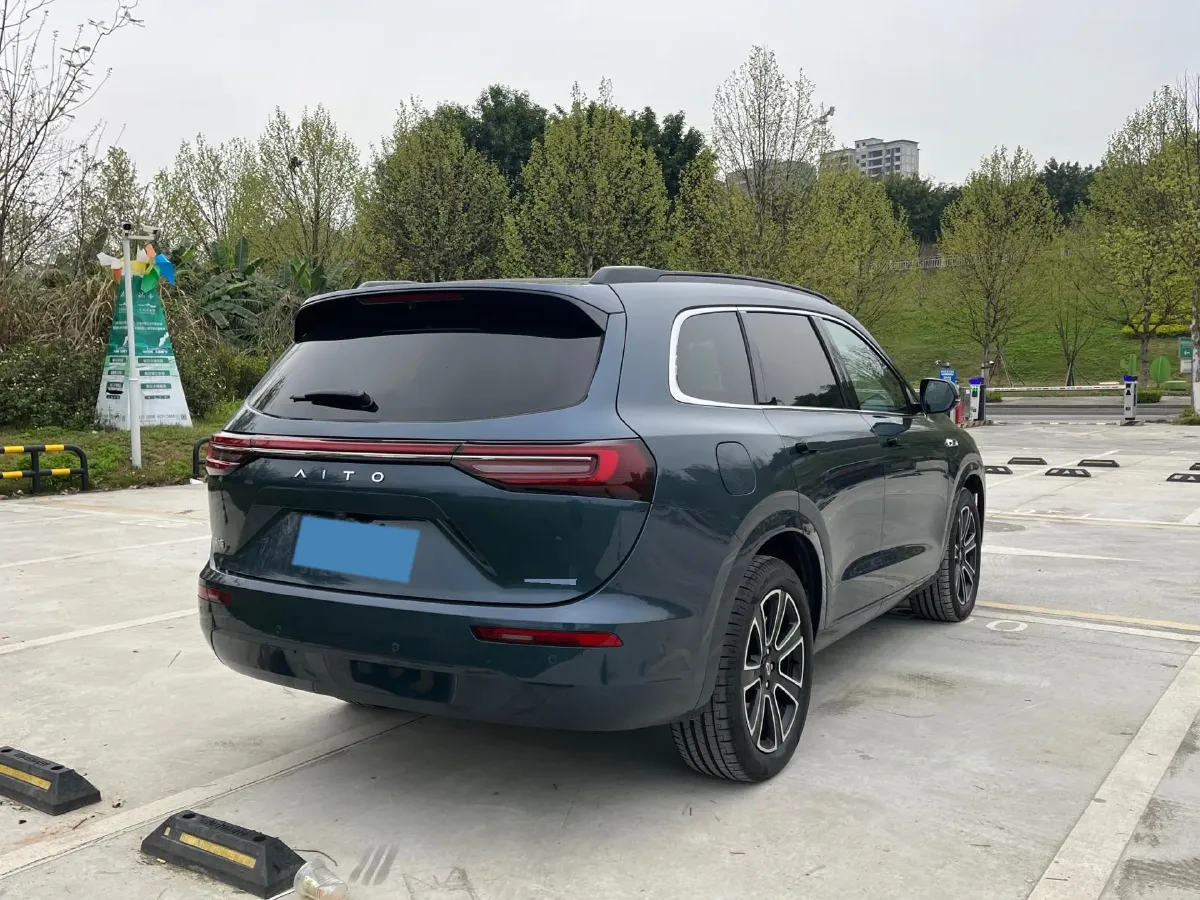 2024 AITO AITO M7 1.5T 152HP L4 REEV 42KWH,autocango,china used car exporter,china ev exporter,chinese used car exporter,chinese used ev exporter