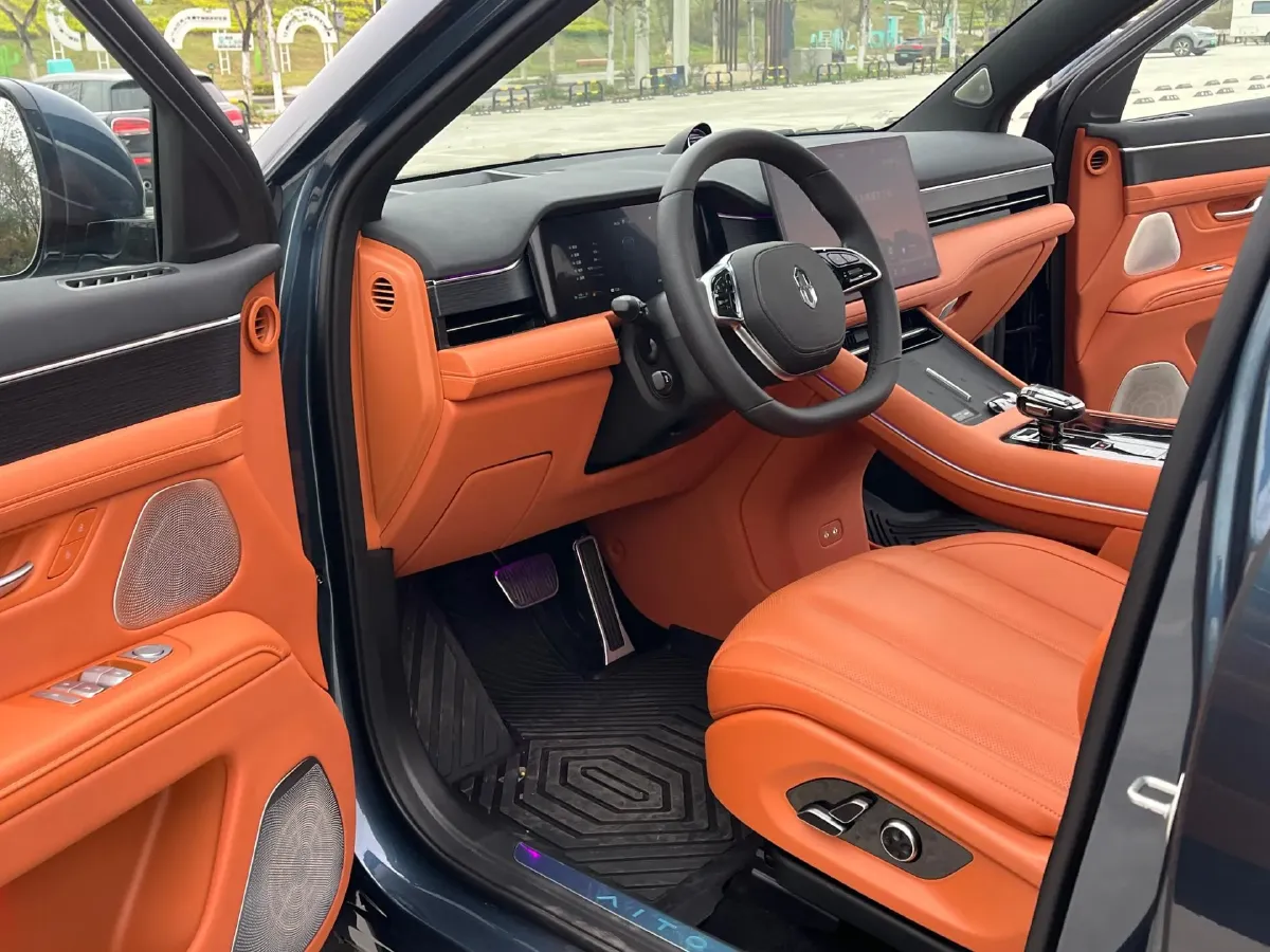 2024 AITO AITO M7 1.5T 152HP L4 REEV 42KWH,autocango,china used car exporter,china ev exporter,chinese used car exporter,chinese used ev exporter