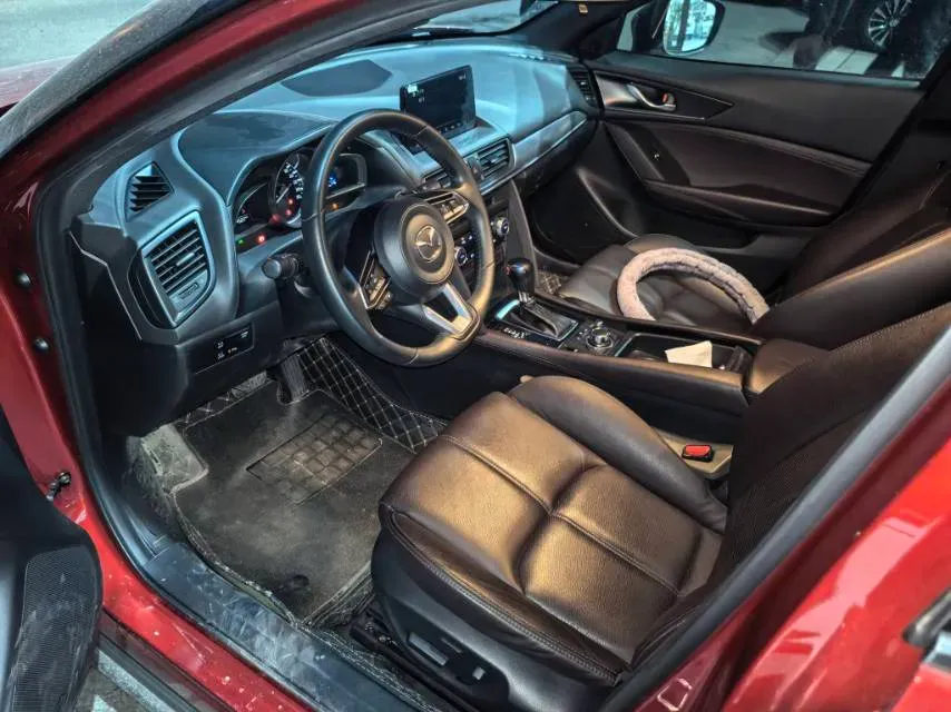 2021 Mazda CX-4 2.0L 158HP L4 6AT,autocango,china used car exporter,china ev exporter,chinese used car exporter,chinese used ev exporter