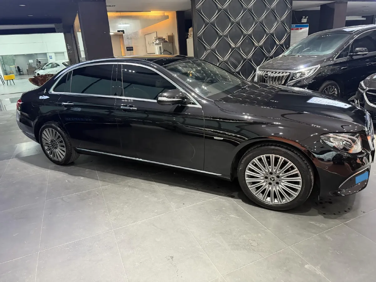 2020 Mercedes-Benz E Class 2.0T 258HP L4 9AT,autocango,china used car exporter,china ev exporter,chinese used car exporter,chinese used ev exporter