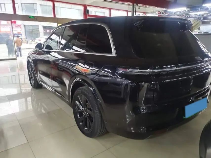 2023 Li L8 Range Extended 154HP REEV 40.9KWH,autocango,china used car exporter,china ev exporter,chinese used car exporter,chinese used ev exporter