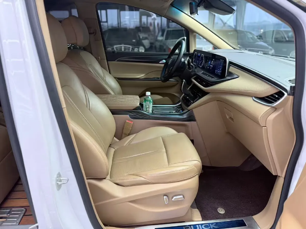 2020 Buick GL8 2.0T 237HP L4 9AT,autocango,china used car exporter,china ev exporter,chinese used car exporter,chinese used ev exporter