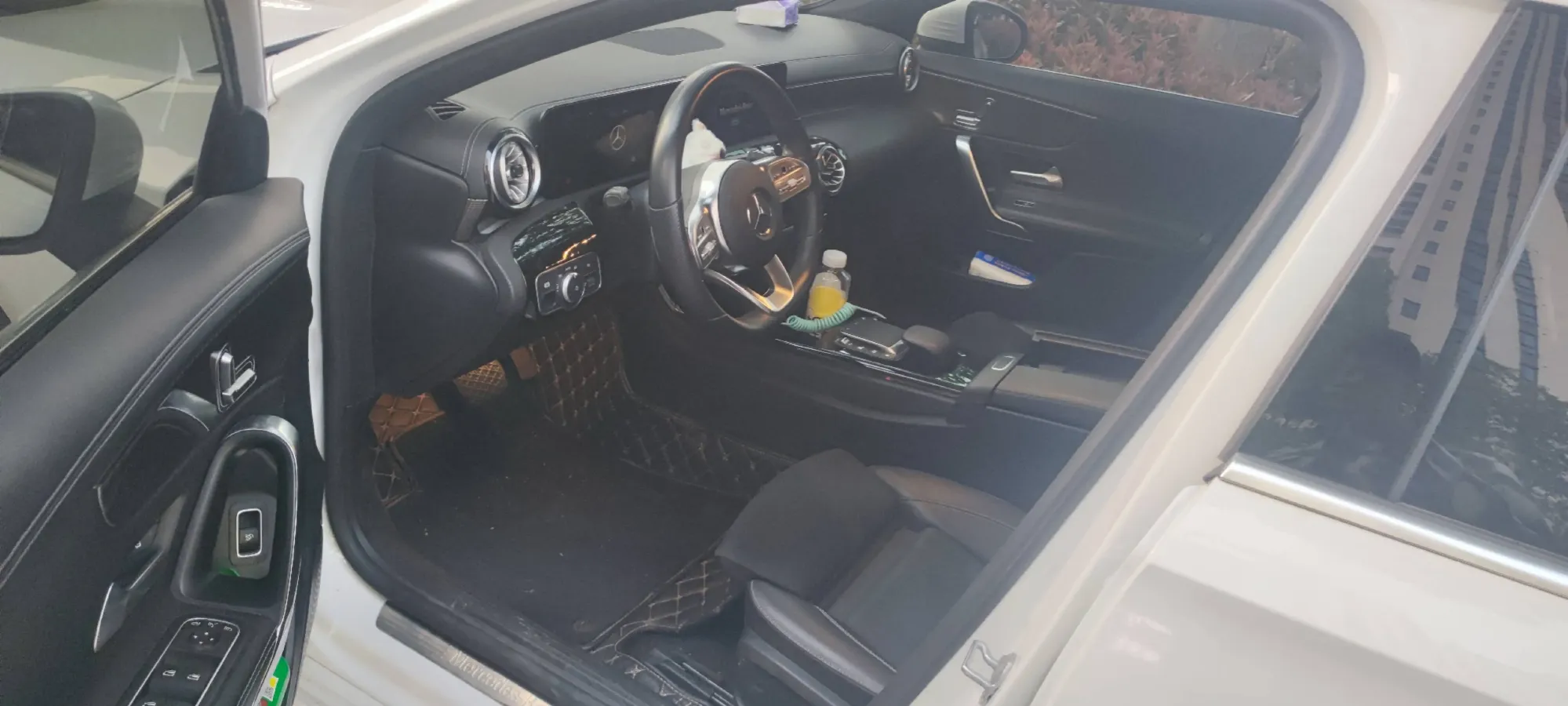 2022 Mercedes-Benz A Class 1.3T 163HP L4 7DCT,autocango,china used car exporter,china ev exporter,chinese used car exporter,chinese used ev exporter