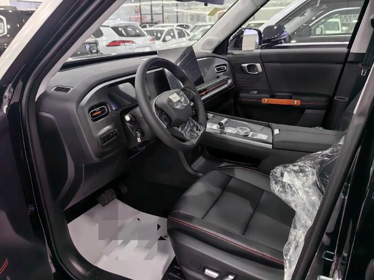 2026 Beijing BJ30 1.5T 188HP L4 7DCT,autocango,china used car exporter,china ev exporter,chinese used car exporter,chinese used ev exporter