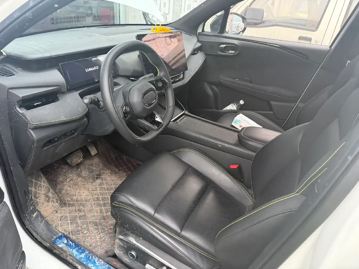 2025 LYNK&CO 06 1.5T 181HP L4 7DCT,autocango,china used car exporter,china ev exporter,chinese used car exporter,chinese used ev exporter