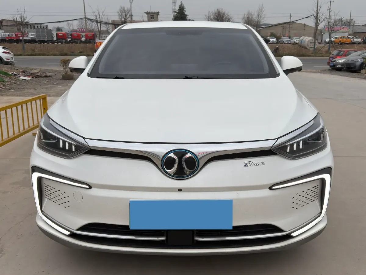 2018 BeiJing Auto EU5 BEV 53.66KWH,autocango,china used car exporter,china ev exporter,chinese used car exporter,chinese used ev exporter