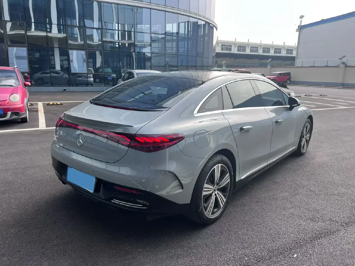 2022 Mercedes-Benz EQE Class BEV 96.1KWH,autocango,china used car exporter,china ev exporter,chinese used car exporter,chinese used ev exporter