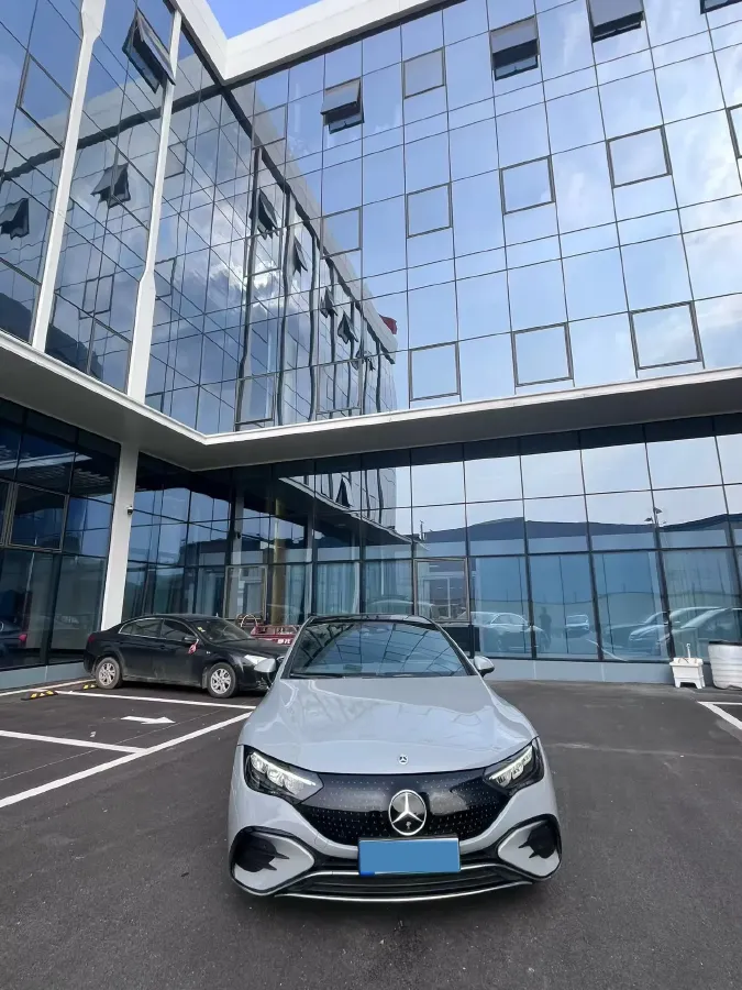 2022 Mercedes-Benz EQE Class BEV 96.1KWH,autocango,china used car exporter,china ev exporter,chinese used car exporter,chinese used ev exporter