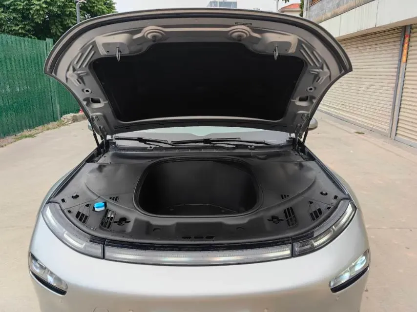 2022 Xpeng P7 BEV 83.1KWH,autocango,china used car exporter,china ev exporter,chinese used car exporter,chinese used ev exporter