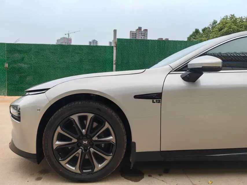 2022 Xpeng P7 BEV 83.1KWH,autocango,china used car exporter,china ev exporter,chinese used car exporter,chinese used ev exporter