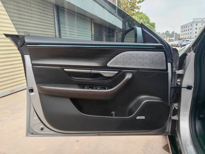 2022 Xpeng P7 BEV 83.1KWH,autocango,china used car exporter,china ev exporter,chinese used car exporter,chinese used ev exporter