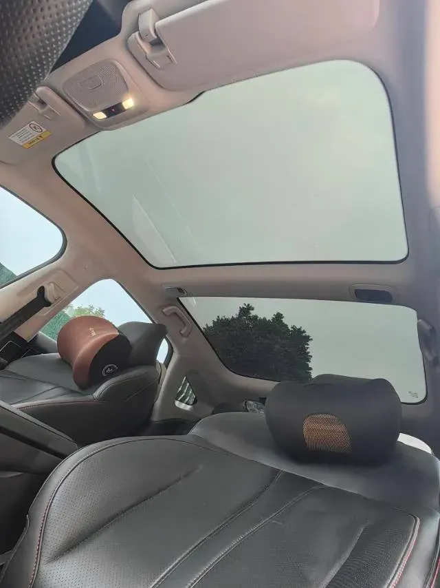 2022 Xpeng P7 BEV 83.1KWH,autocango,china used car exporter,china ev exporter,chinese used car exporter,chinese used ev exporter