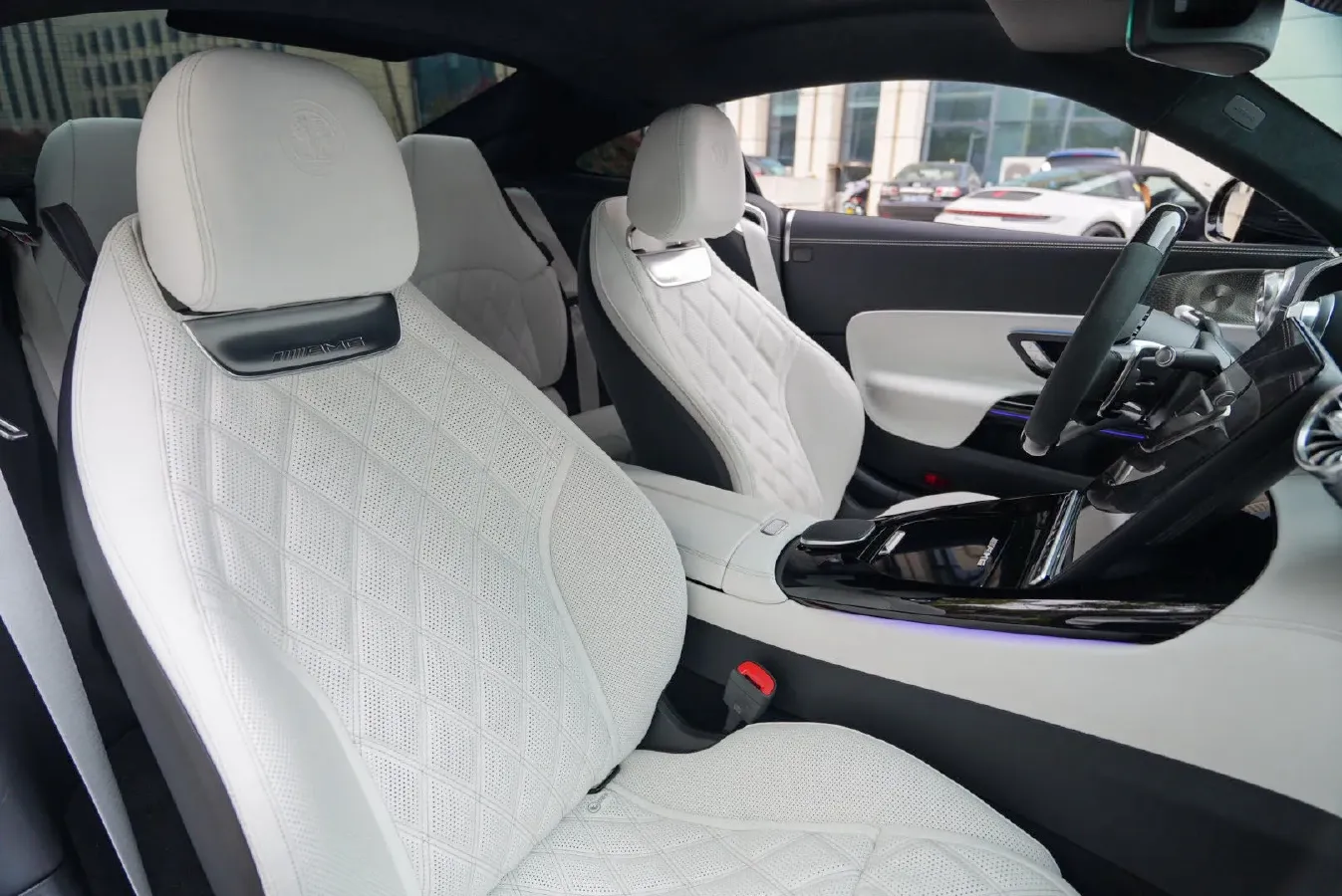 2026 Mercedes-Benz AMG GT 2.0T 421HP L4 9AT,autocango,china used car exporter,china ev exporter,chinese used car exporter,chinese used ev exporter