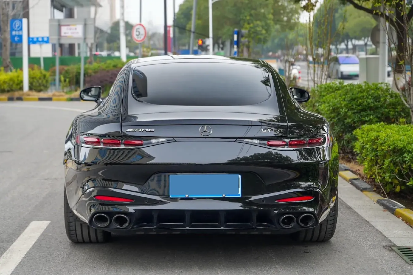 2026 Mercedes-Benz AMG GT 2.0T 421HP L4 9AT,autocango,china used car exporter,china ev exporter,chinese used car exporter,chinese used ev exporter