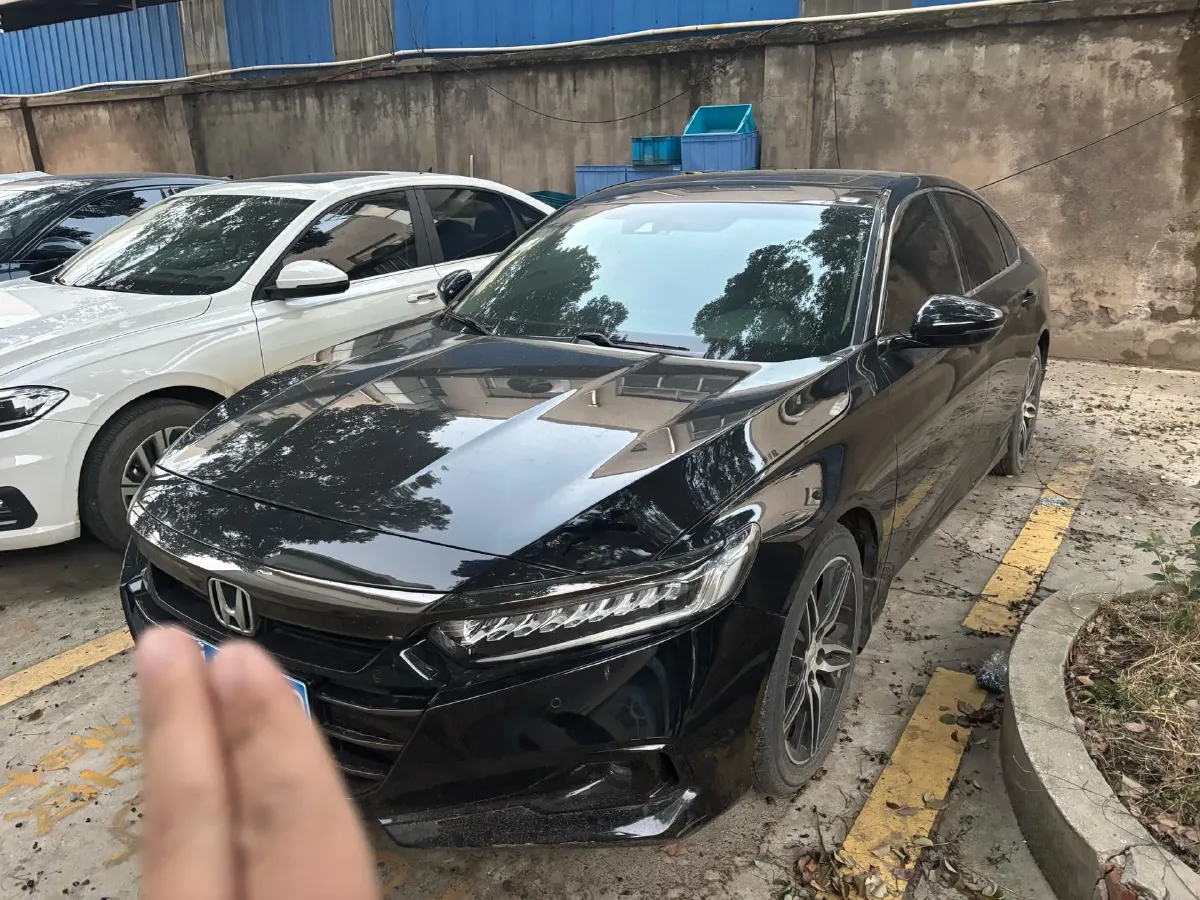 2022 Honda Accord 1.5T 194HP L4 CVT,autocango,china used car exporter,china ev exporter,chinese used car exporter,chinese used ev exporter
