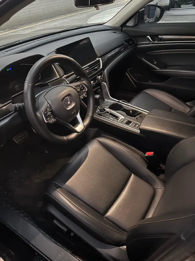 2022 Honda Accord 1.5T 194HP L4 CVT,autocango,china used car exporter,china ev exporter,chinese used car exporter,chinese used ev exporter
