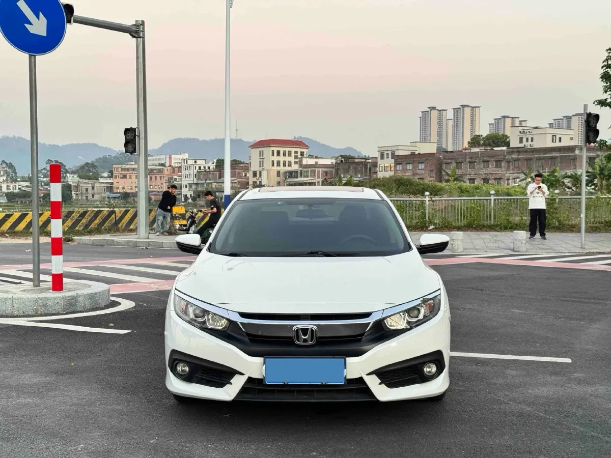 2019 Honda Civic 1.5T 177HP L4 CVT,autocango,china used car exporter,china ev exporter,chinese used car exporter,chinese used ev exporter
