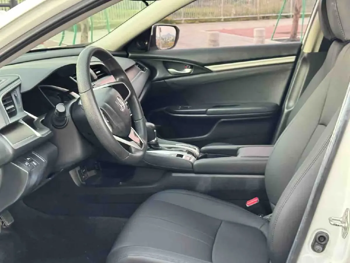 2019 Honda Civic 1.5T 177HP L4 CVT,autocango,china used car exporter,china ev exporter,chinese used car exporter,chinese used ev exporter