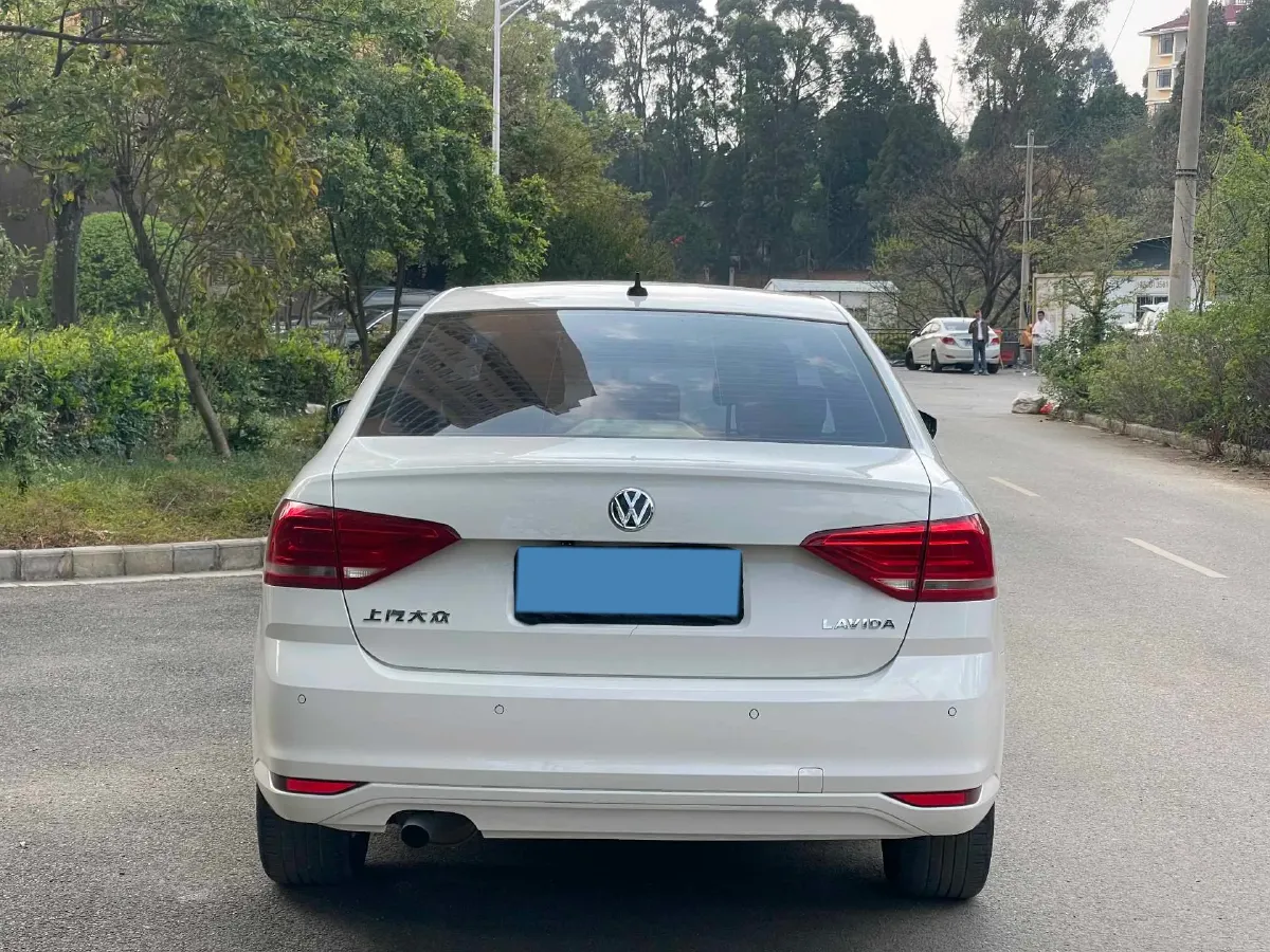 2018 Landwind XiaoYao 1.5T 163HP L4 CVT,autocango,china used car exporter,china ev exporter,chinese used car exporter,chinese used ev exporter