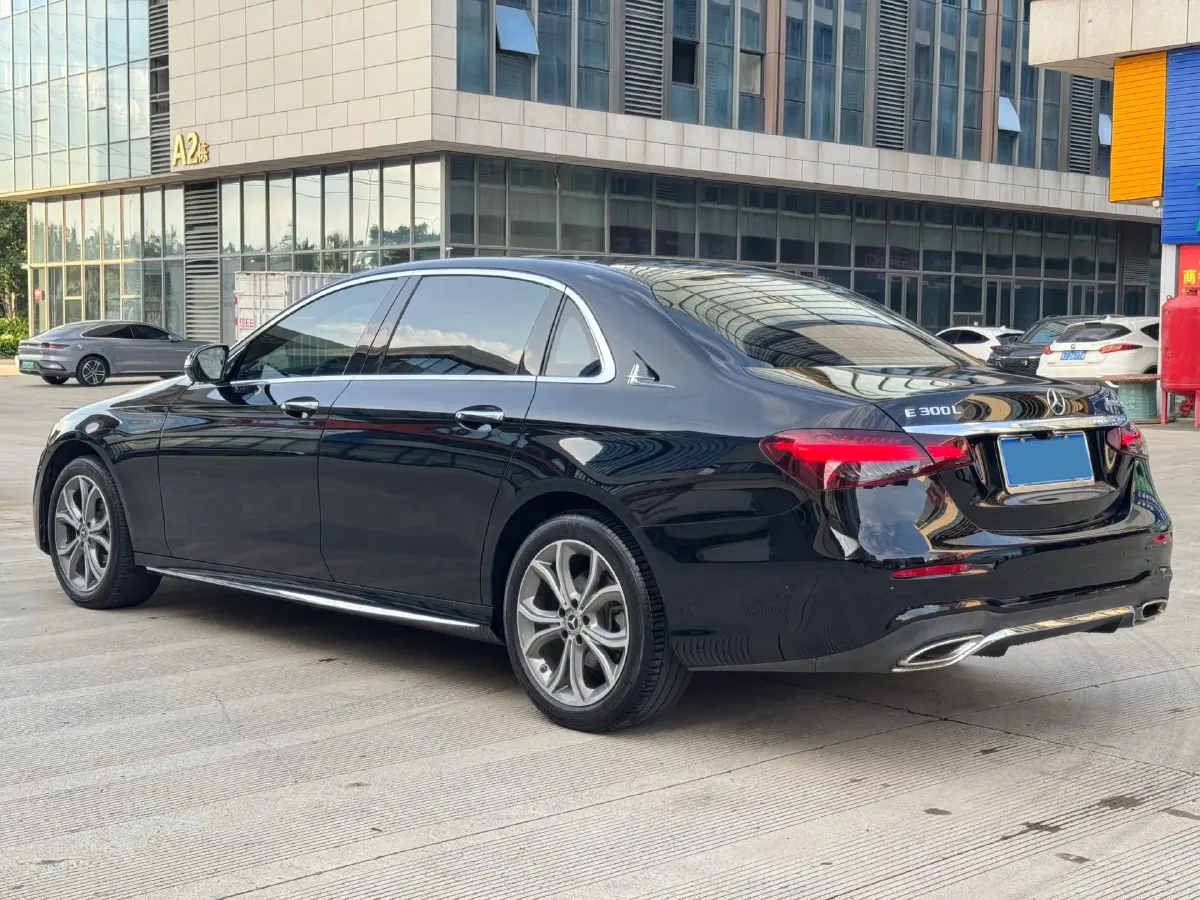 2021 Mercedes-Benz E Class 2.0T 258HP L4 9AT,autocango,china used car exporter,china ev exporter,chinese used car exporter,chinese used ev exporter