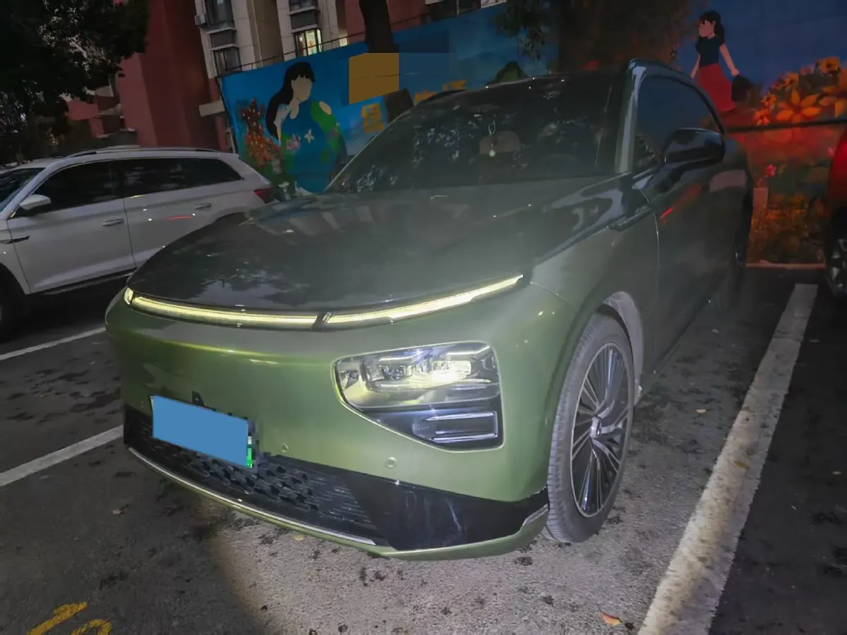 2024 Xpeng G9 BEV 78.2KWH,autocango,china used car exporter,china ev exporter,chinese used car exporter,chinese used ev exporter