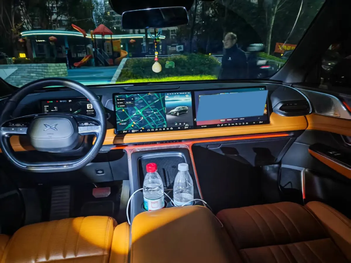 2024 Xpeng G9 BEV 78.2KWH,autocango,china used car exporter,china ev exporter,chinese used car exporter,chinese used ev exporter