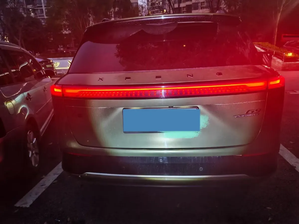 2024 Xpeng G9 BEV 78.2KWH,autocango,china used car exporter,china ev exporter,chinese used car exporter,chinese used ev exporter