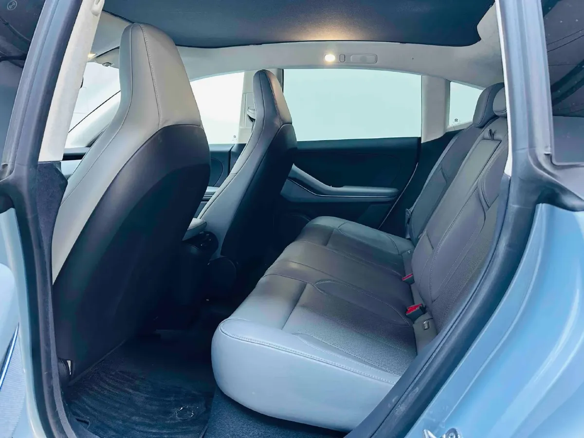 2022 JunTian HeiWuShi Youth 2.0T 203HP L4 6AT,autocango,china used car exporter,china ev exporter,chinese used car exporter,chinese used ev exporter