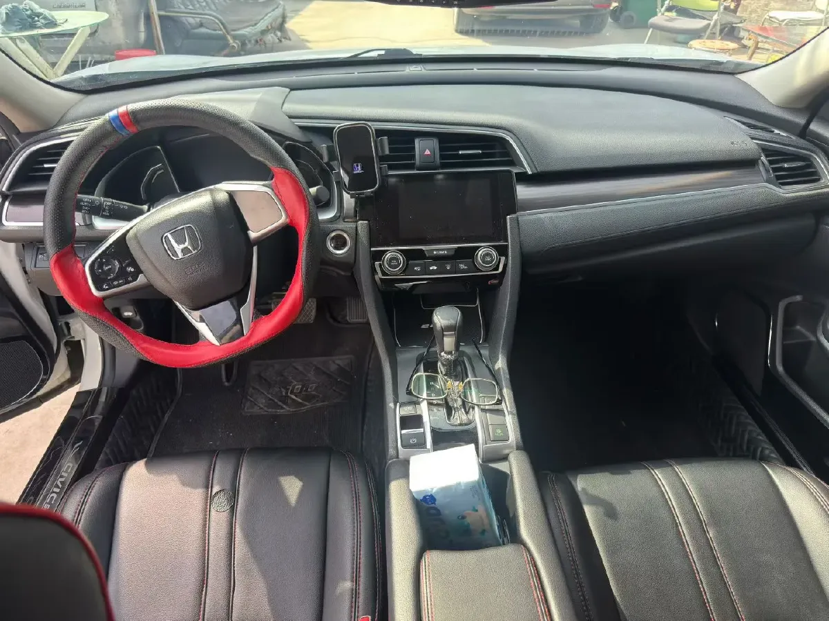 2019 Honda Civic 1.5T 177HP L4 CVT,autocango,china used car exporter,china ev exporter,chinese used car exporter,chinese used ev exporter