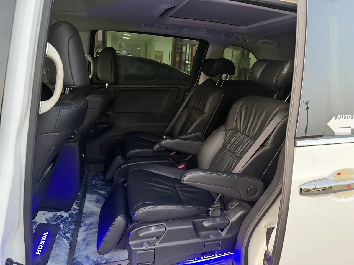 2022 Honda Odyssey 2.0L 146HP L4 E-CVT Hybrid,autocango,china used car exporter,china ev exporter,chinese used car exporter,chinese used ev exporter